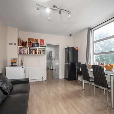 Flexistay Aparthotel Tooting Лондон Экстерьер фото