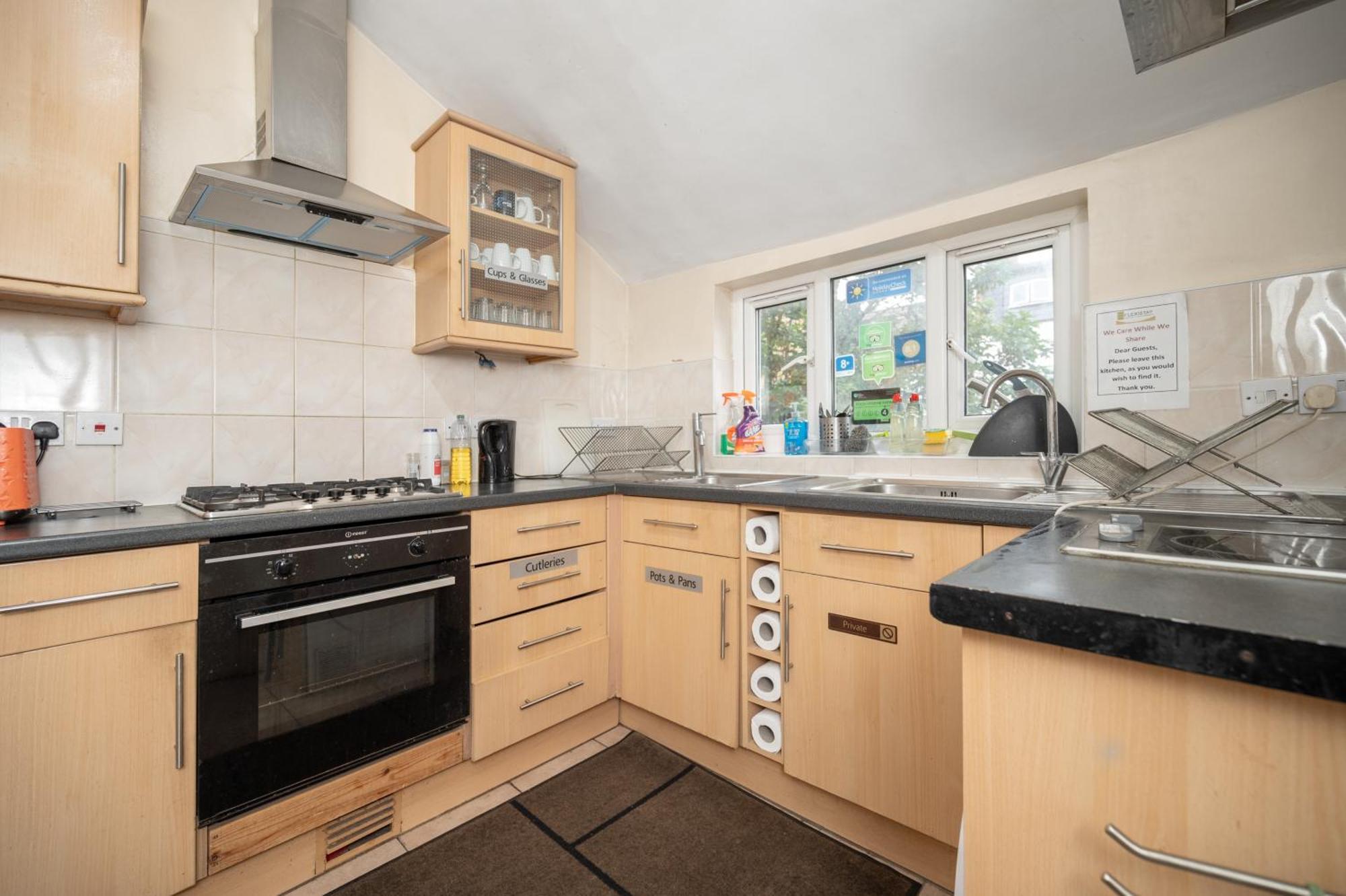 Flexistay Aparthotel Tooting Лондон Экстерьер фото