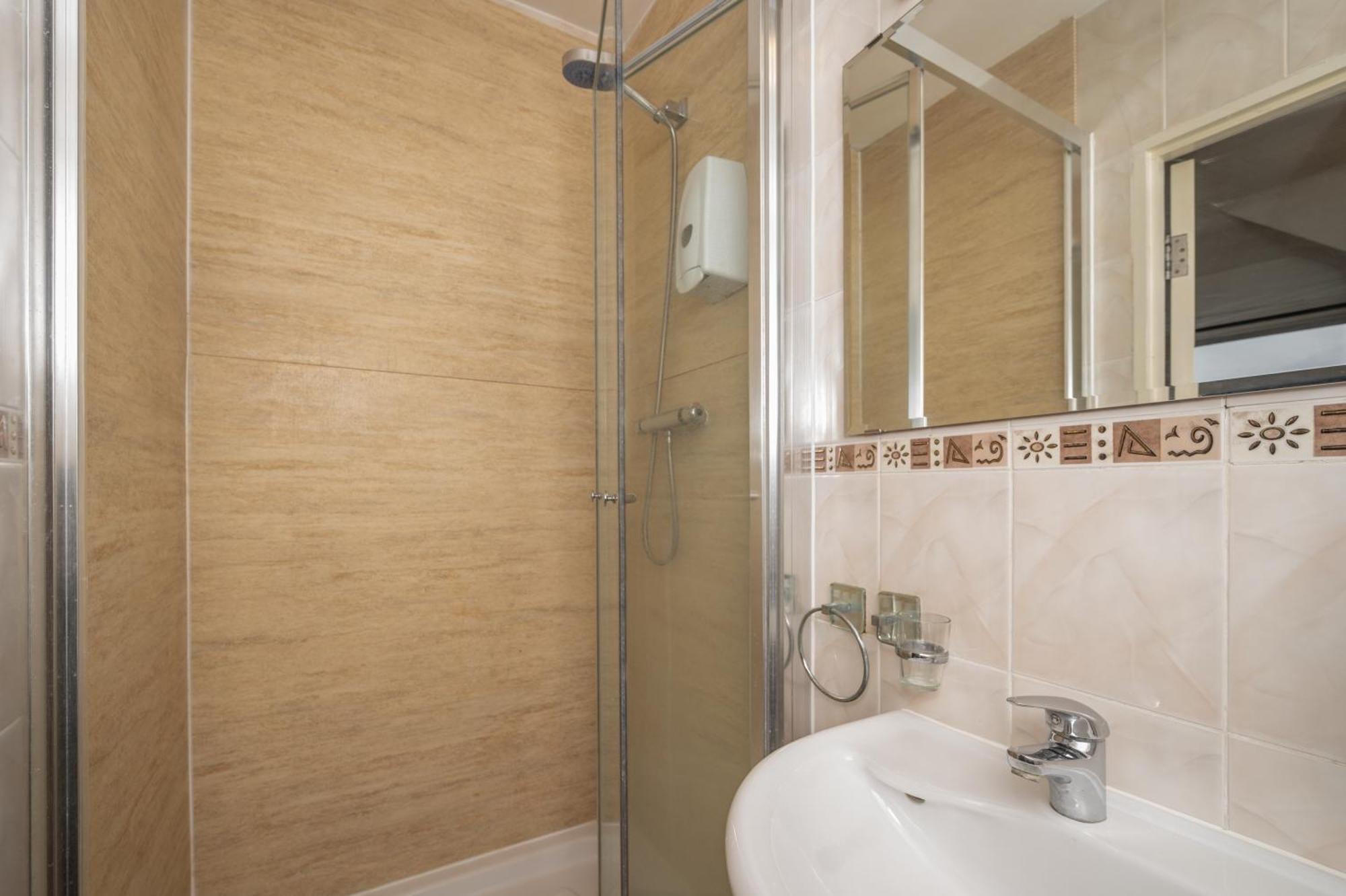 Flexistay Aparthotel Tooting Лондон Экстерьер фото