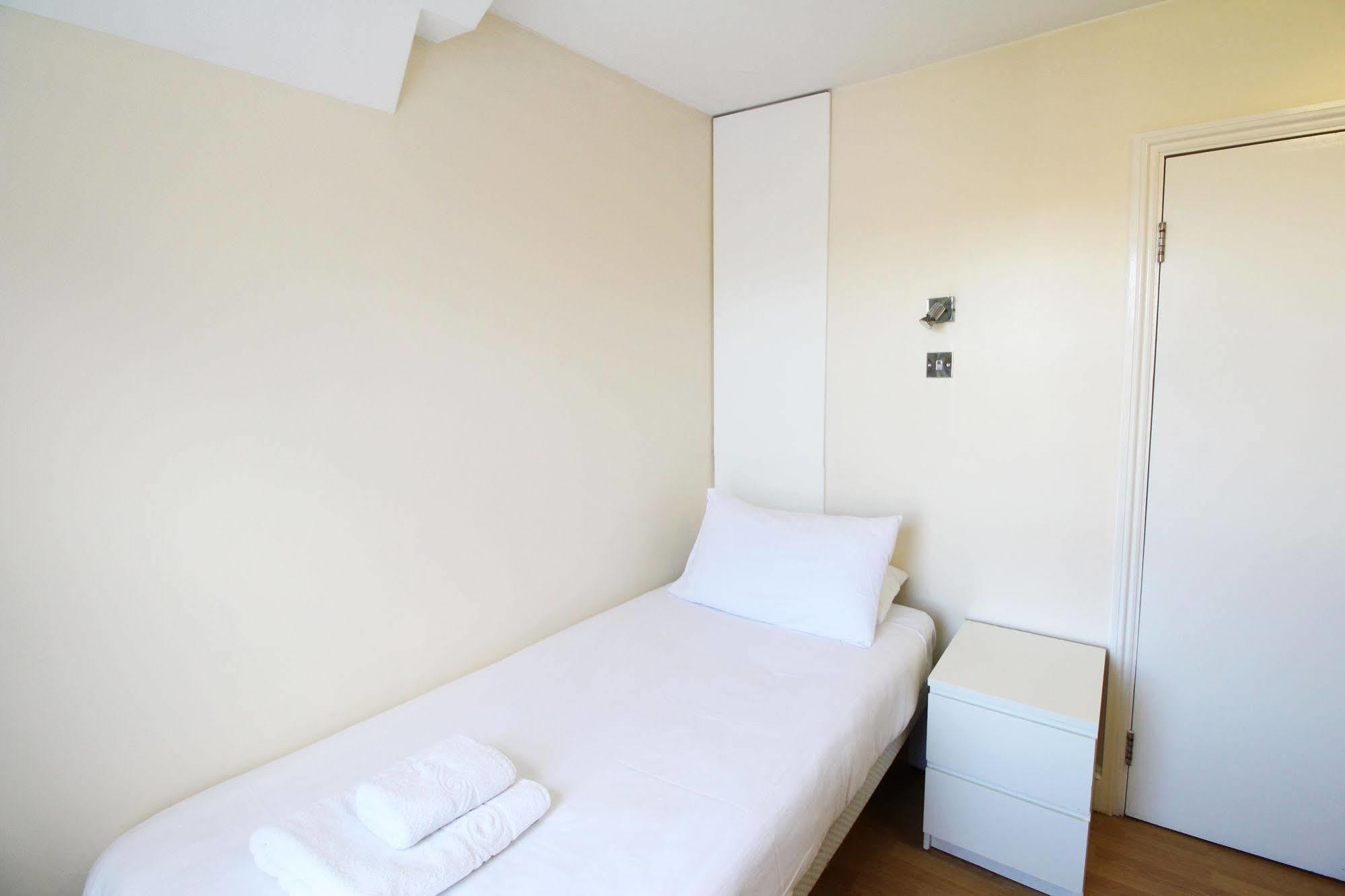 Flexistay Aparthotel Tooting Лондон Экстерьер фото