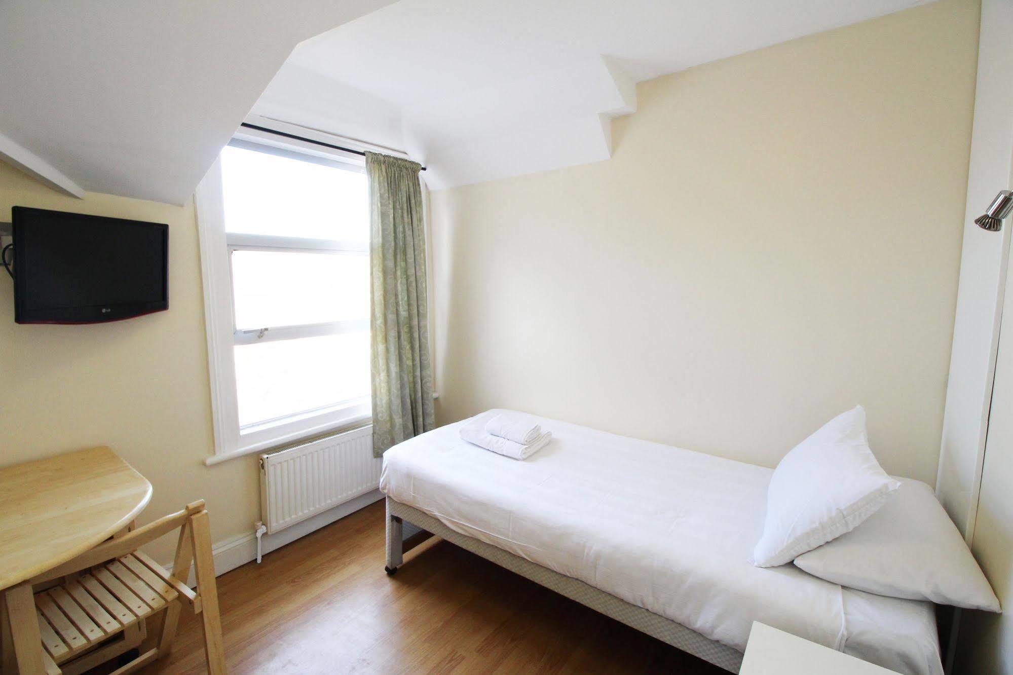 Flexistay Aparthotel Tooting Лондон Экстерьер фото